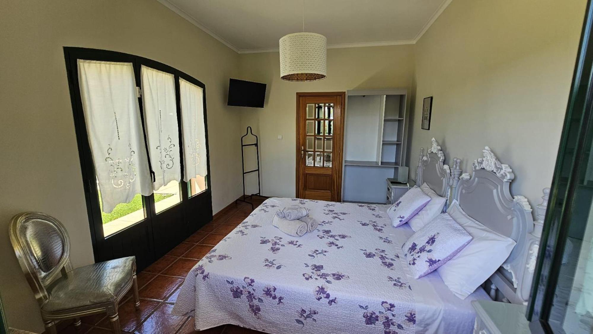 Casa Alem Rio - Quartos Para 6 Hospedes Em Santo Tirso Eksteriør billede